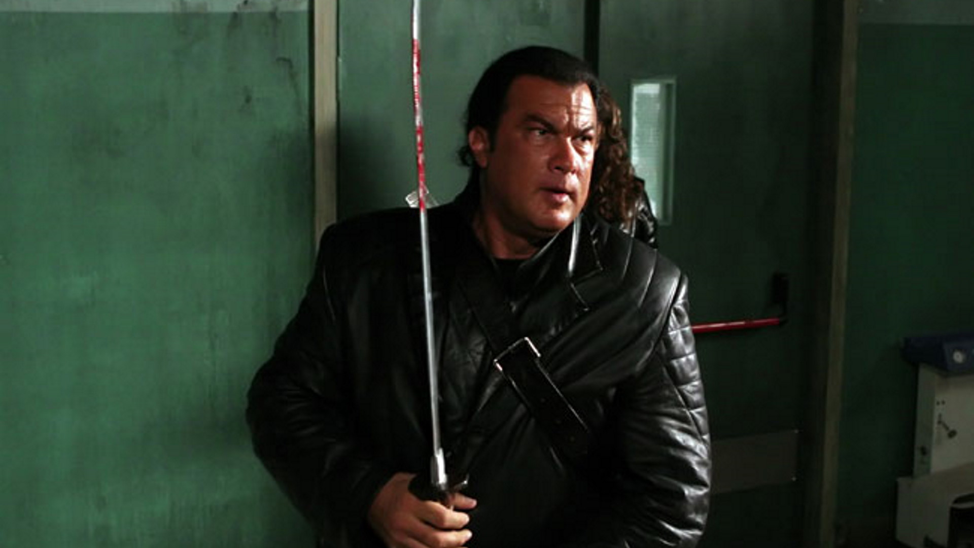 Vern Vs Seagal Vs Vampires In AGAINST THE DARK VERN S REVIEWS On