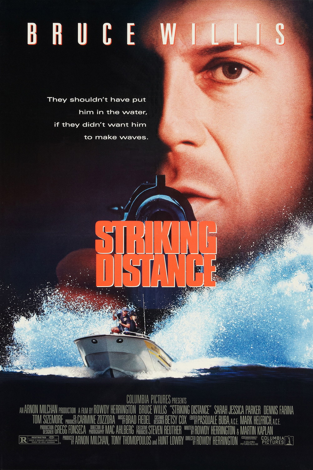Poster for Striking Distance (1993)