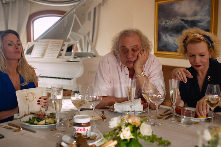 Triangle of Sadness VERN'S REVIEWS on the FILMS of CINEMA